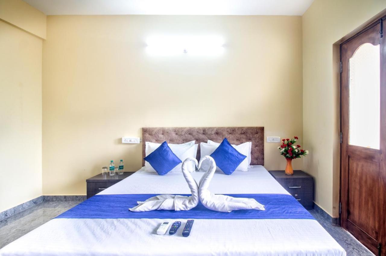 Calangute Studio Apartment Candolim Luaran gambar